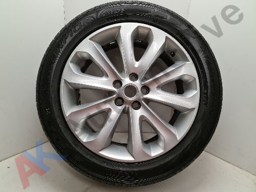 Land Rover Range Rover Discovery Sport Vouge - 20 Inch Alloy Wheel and Tyre