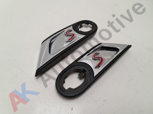 MINI COOPER S R55 R56 R57 PAIR OF SIDE REPEATER INDICATOR SCUTTLE TRIMS