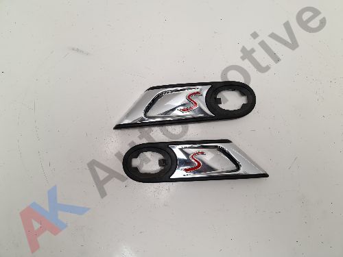 MINI COOPER S R55 R56 R57 PAIR OF SIDE REPEATER INDICATOR SCUTTLE TRIMS