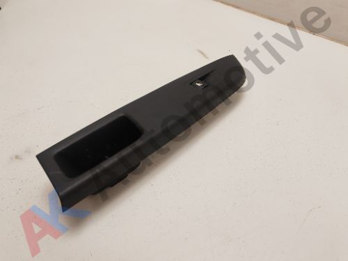 Vauxhall Corsa F 19-24 Front Window Switch Left Passenger