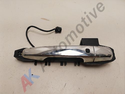 Mitsubishi L200 MK5 15-19 Front Exterior Door Handle Chrome Keyless Entry Left