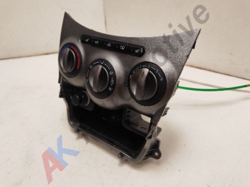 HYUNDAI I10 MK1 Facelift 2011-2013 Heater Control Panel Heated Seat Switches