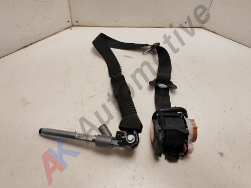 Nissan Qashqai J11 13-21 Front Seat Belt and Pretensioner Right