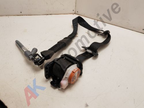 Nissan Qashqai J11 13-21 Front Seat Belt and Pretensioner Right