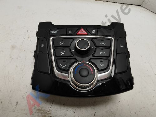 Hyundai I30 MK2 GD 11-18 Heater Climate AC Control Switch Panel