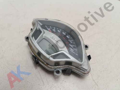 Piaggio Vespa GTS 300 Super 2012~2016 - Speedo Clocks Instrument Cluster