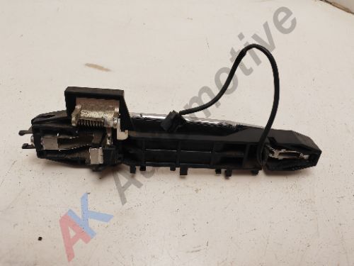 Mitsubishi L200 MK5 15-19 Front Exterior Door Handle Chrome Keyless Entry Left